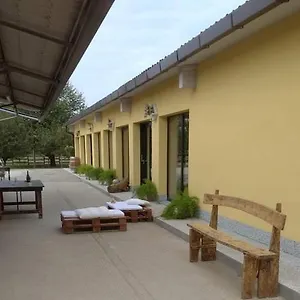 Azienda Agrituristica Scotti סומה לומברדו
