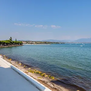 Lejlighedshotel Residenza Miralago By Wonderful Italy, Desenzano del Garda