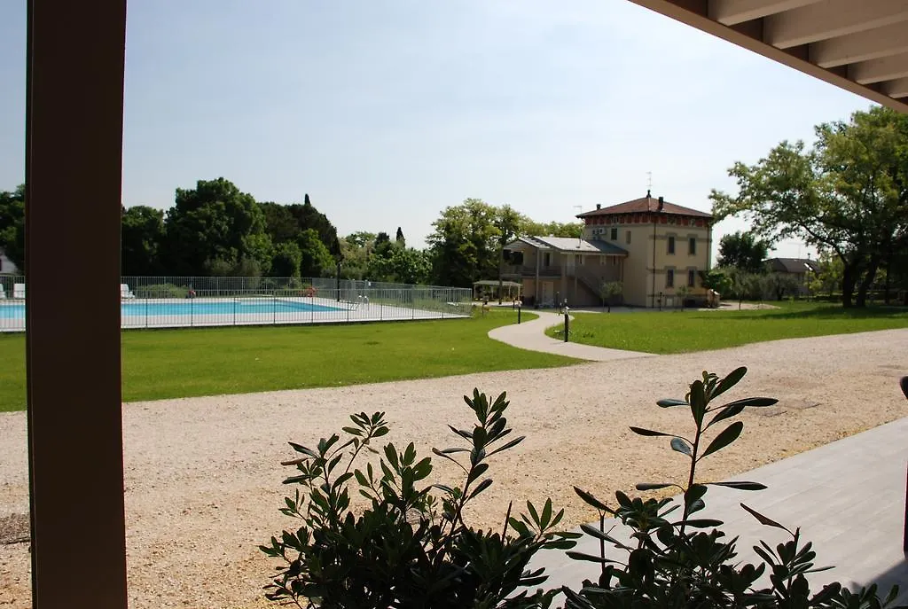 Apartment Villaggio Esmera Desenzano del Garda Italy
