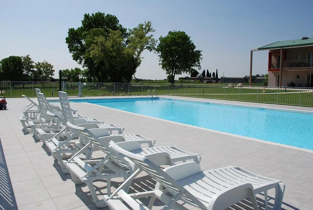 Villaggio Esmera Desenzano del Garda 0*,